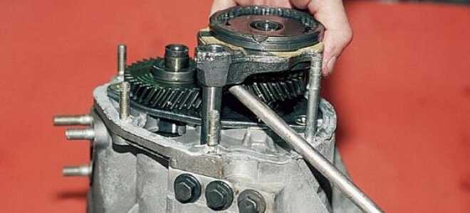 Схема, устройство КПП ВАЗ 2110. Замена подушки, признаки неисправности.