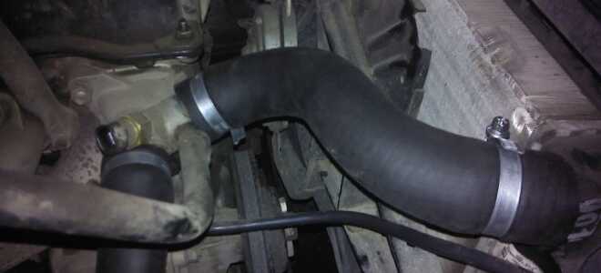 Нижний патрубок радиатора ВАЗ 2114 холодный: что делать?