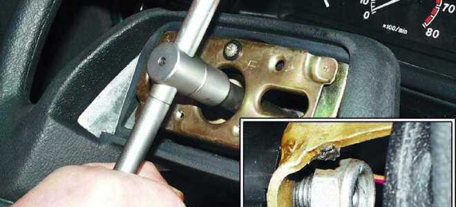 Снимаем панель и щиток приборов ВАЗ 2110