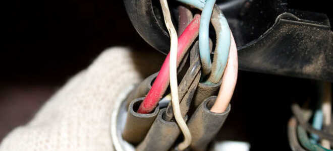 Как завести ВАЗ 2114 без ключа: необходимость и способы решения