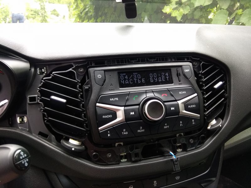 Кросс-универсал Lada Vesta: интерьер