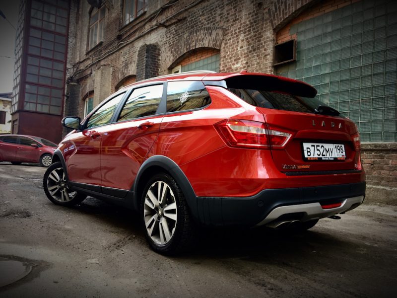 Кросс-универсал Lada Vesta: интерьер