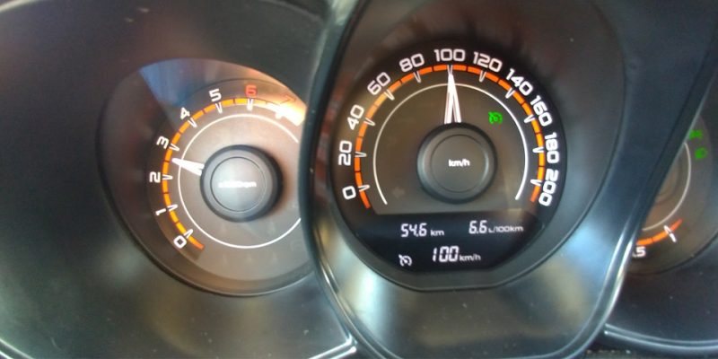 Кросс-универсал Lada Vesta: интерьер